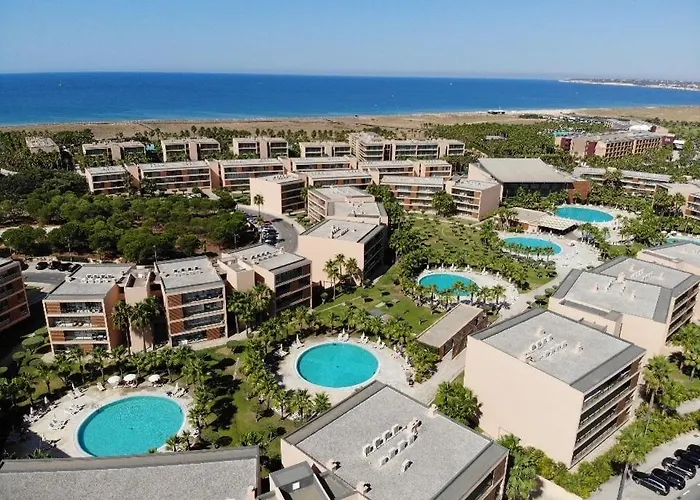 Ambassador Salgados Daire