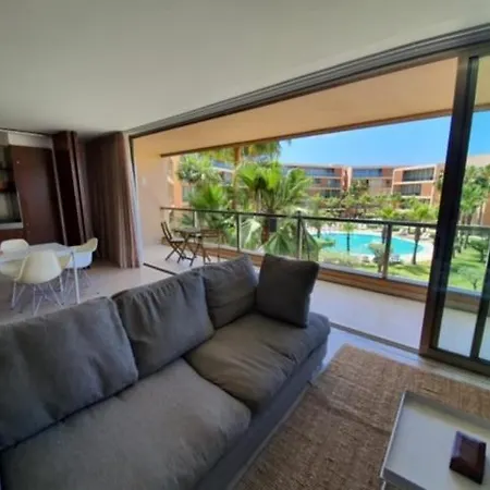 Apartament Ambassador Salgados *